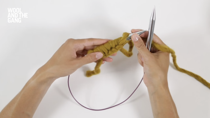 How-to-knit-flat-with-circular-needles-step-3