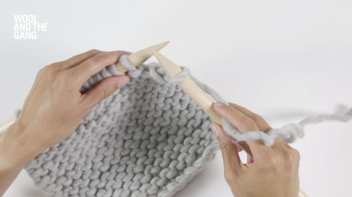 How-to-knit-garter-stitch-step-4
