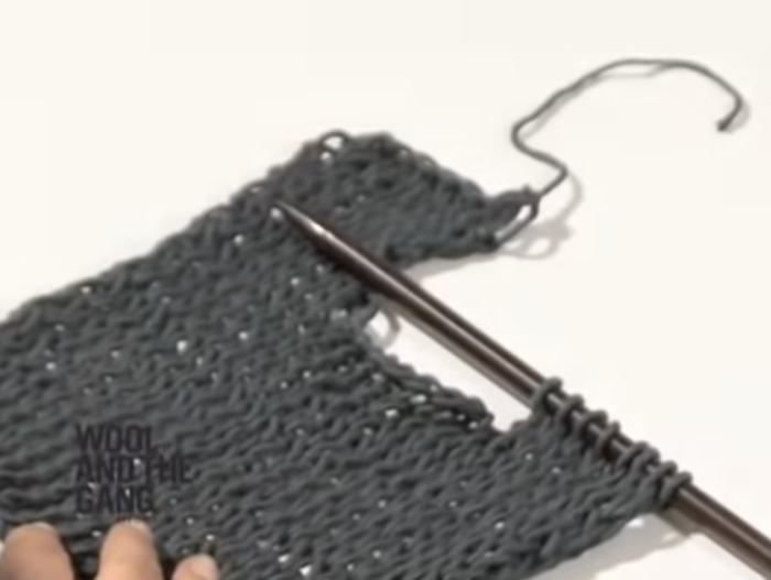 How-to-knit-a-neckline-step-5