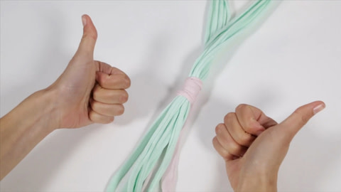How To Tie A Wrap Knot In Macramé - Step 6
