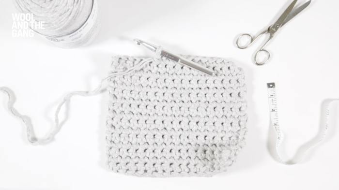 How To Join A New Ball In Crochet - Step 1