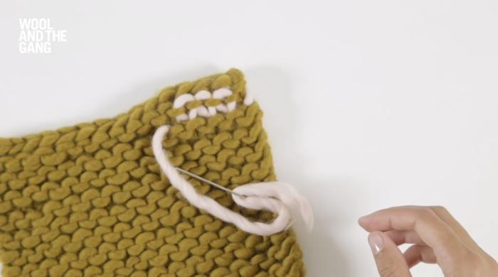 How-to-knit-weave-in-your-ends-garter-stitch-step-4