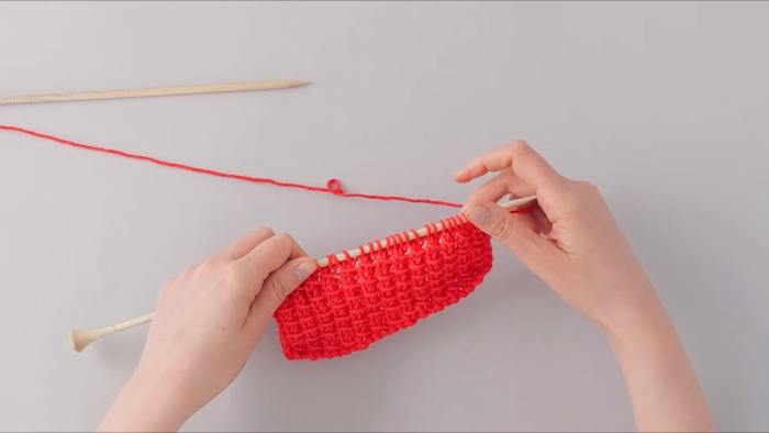 how to- knit mosaic slip stitch - step 8