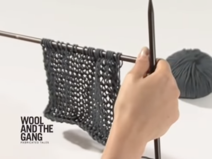 How-to-knit-a-neckline-step-1