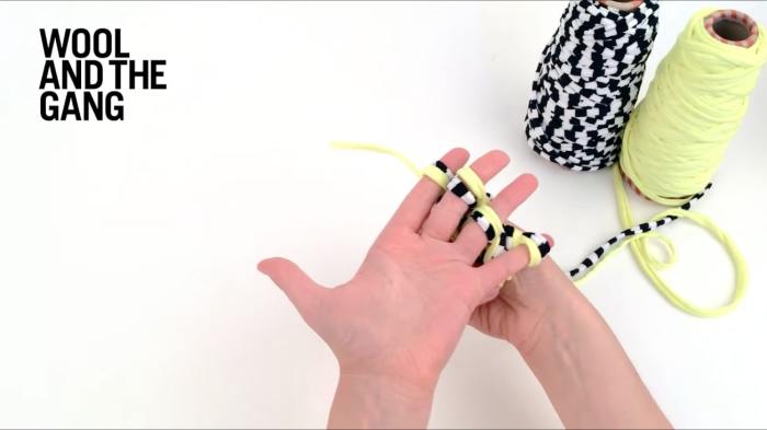 How to finger knit - step 5