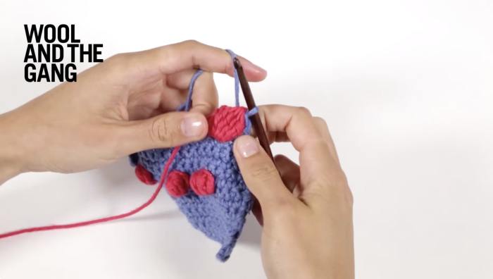 How To Crochet Treble Crochet Bobbles - Step 7
