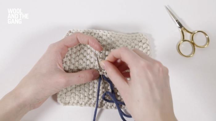 How To Weave In The Ends With Moss Stitch - Step 3