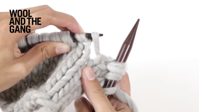  How-to-make-an-increase-in-your-knitting-step-2