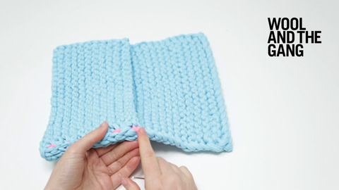 How to seam knitting with straight stitch - step 8