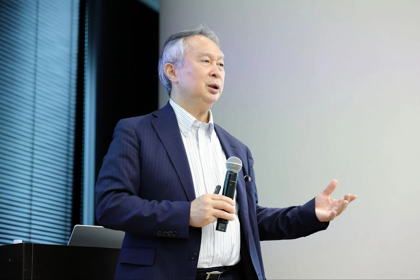 解説する有沢氏