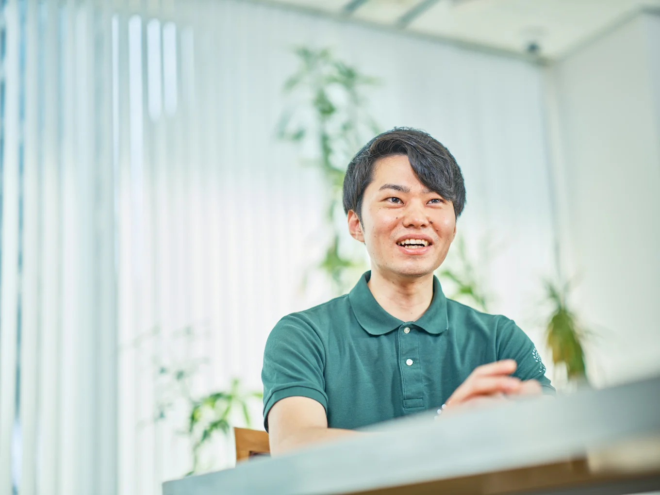 ミクロの視点とマクロの視点で語る坂井さん
