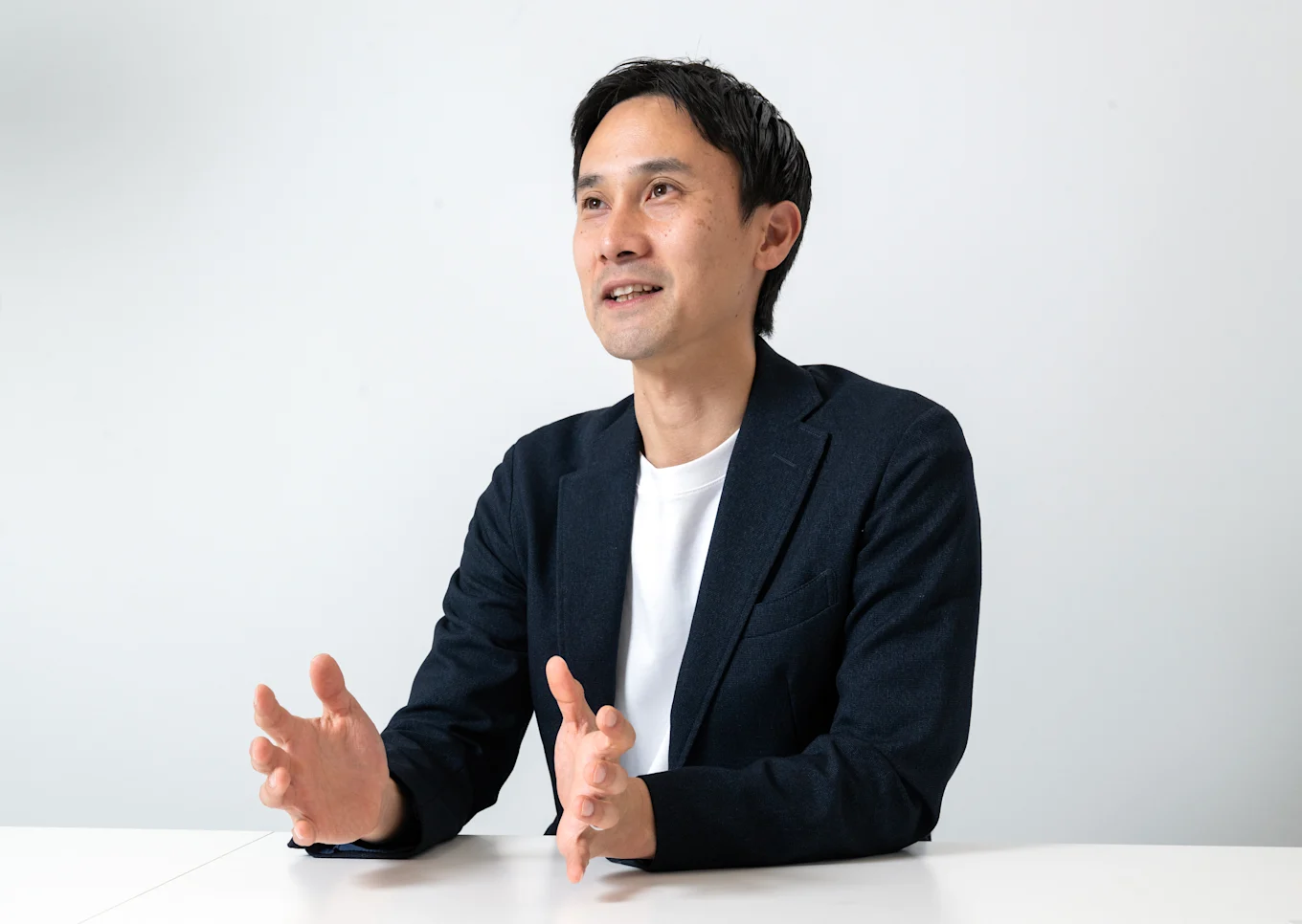 お話をする品川さんの写真