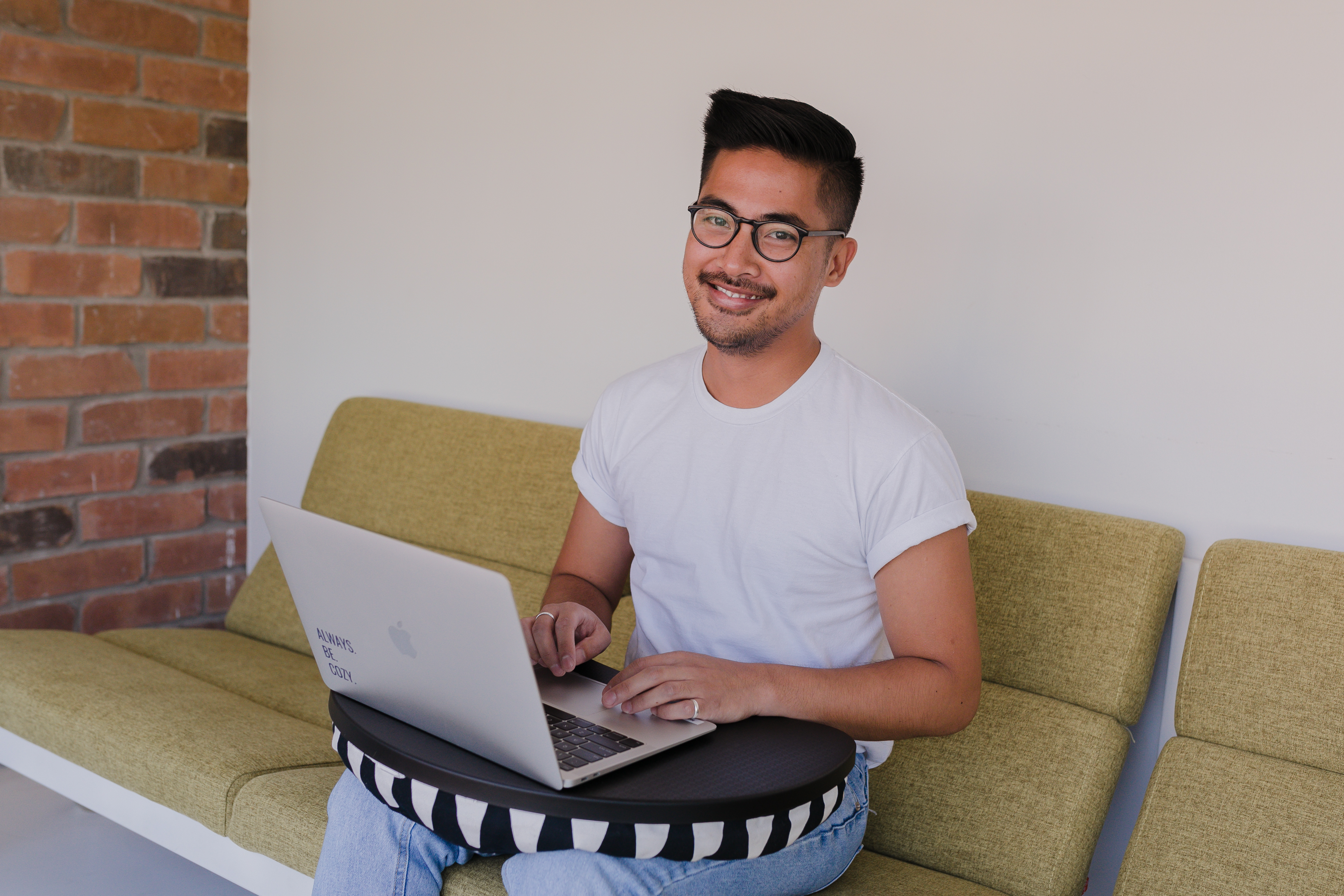 Live Online - laptop