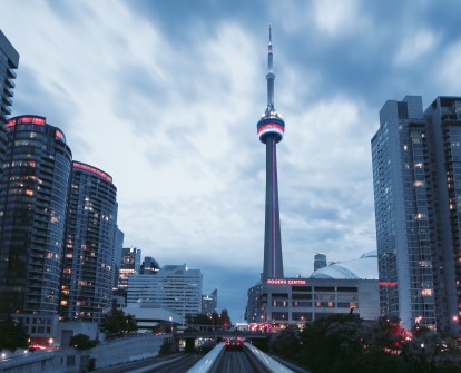 Photo of Toronto by Touann Gatouillat Vergos