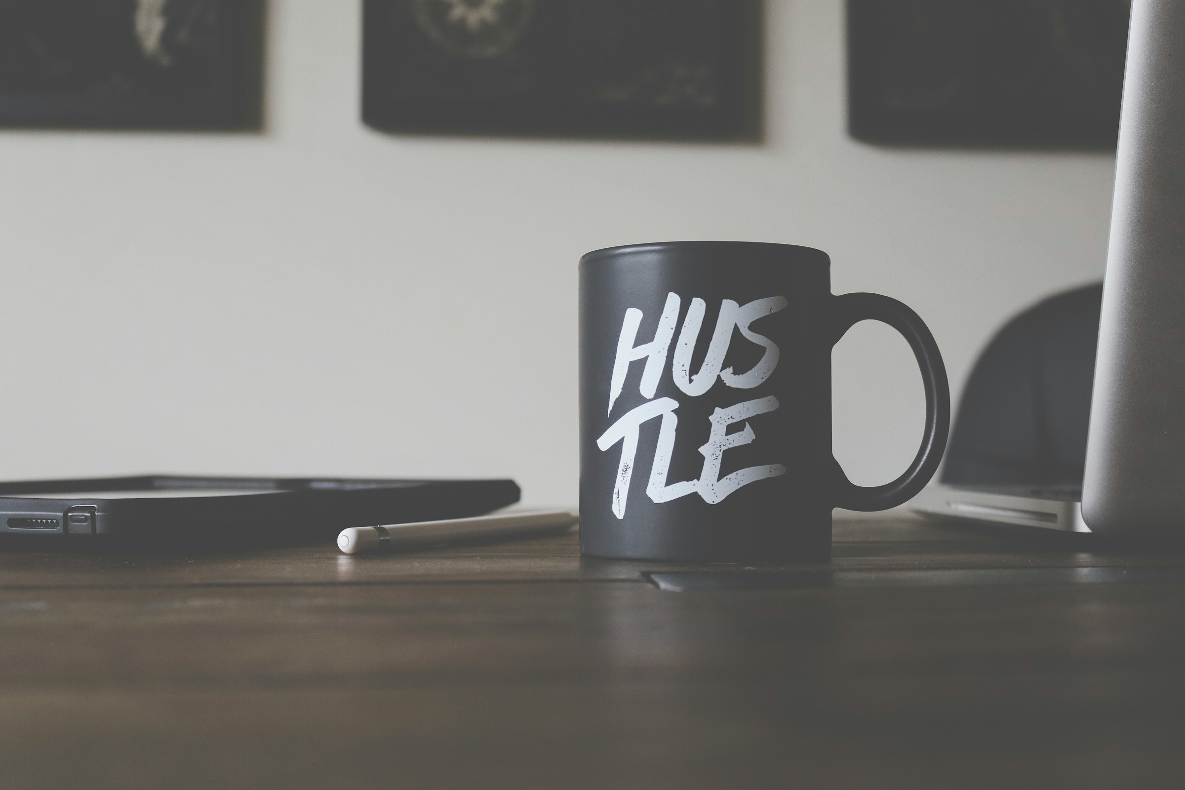 garrhet-sampson-CmF 5GYc6c0-unsplash