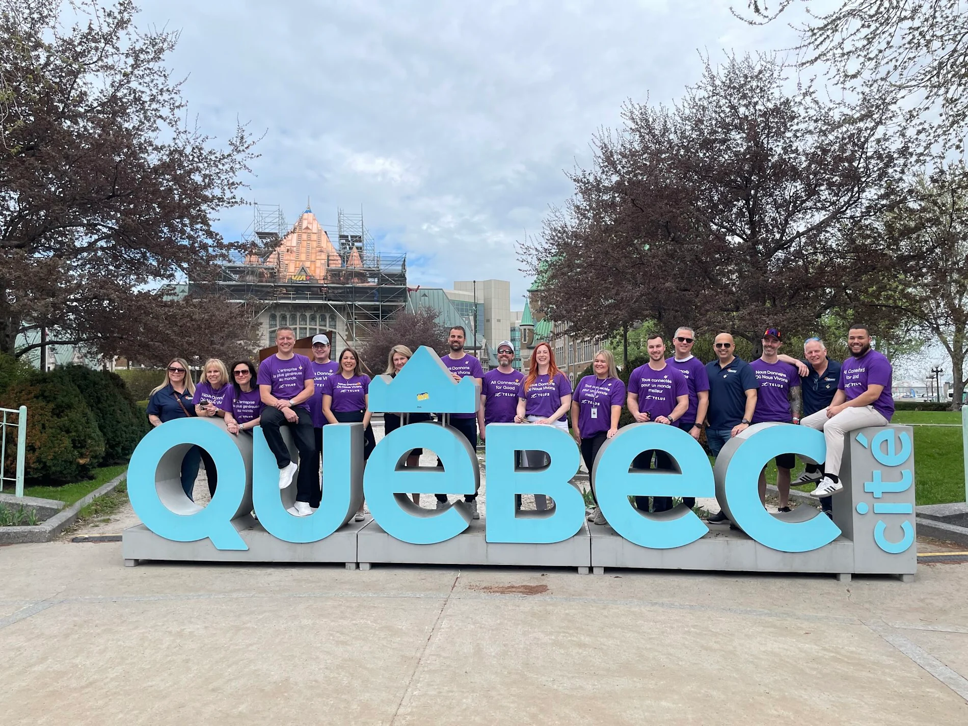 TELUS team members gather for a photo during the Walk to End Violence in Quebec City in 2025.