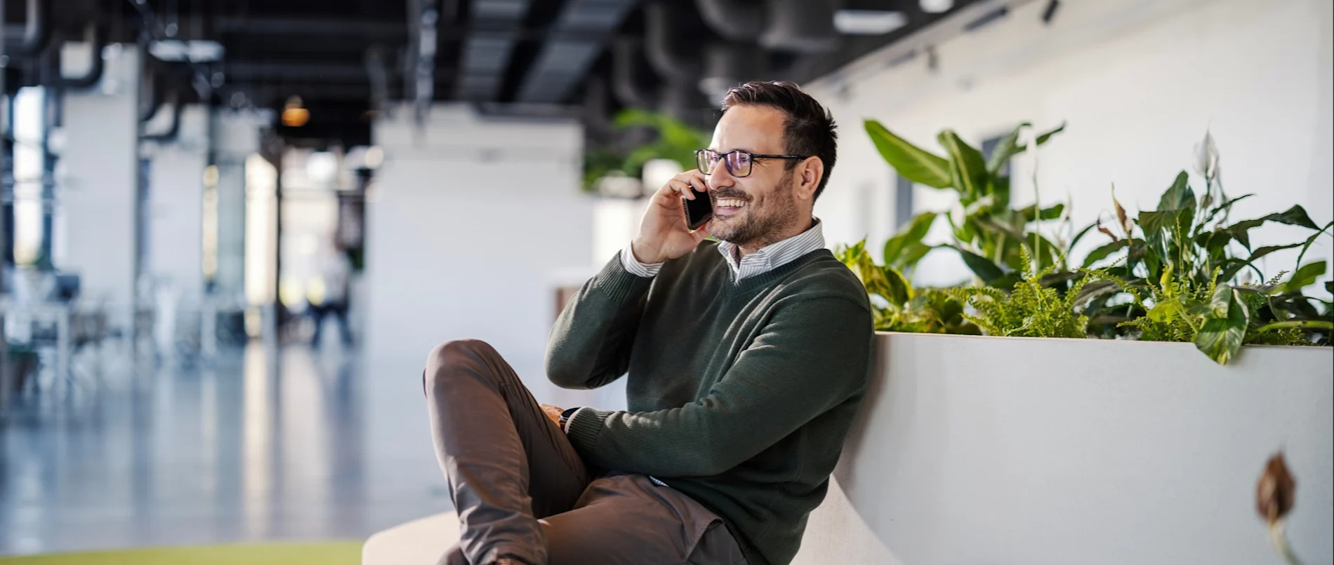 TELUS Business Mobile Plans blog - Hero image
