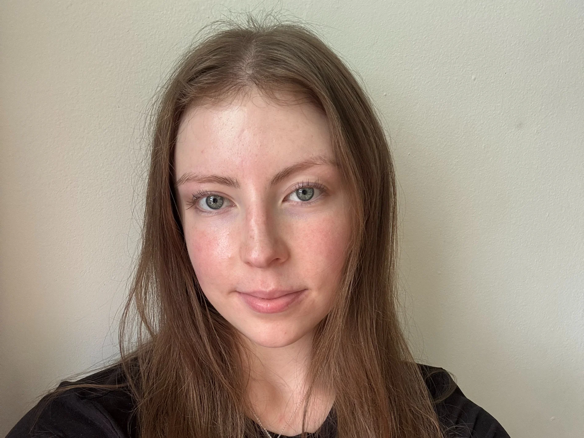 Nickla, Indigenous journalism student and solar innovation entrepreneur, smiling at camera