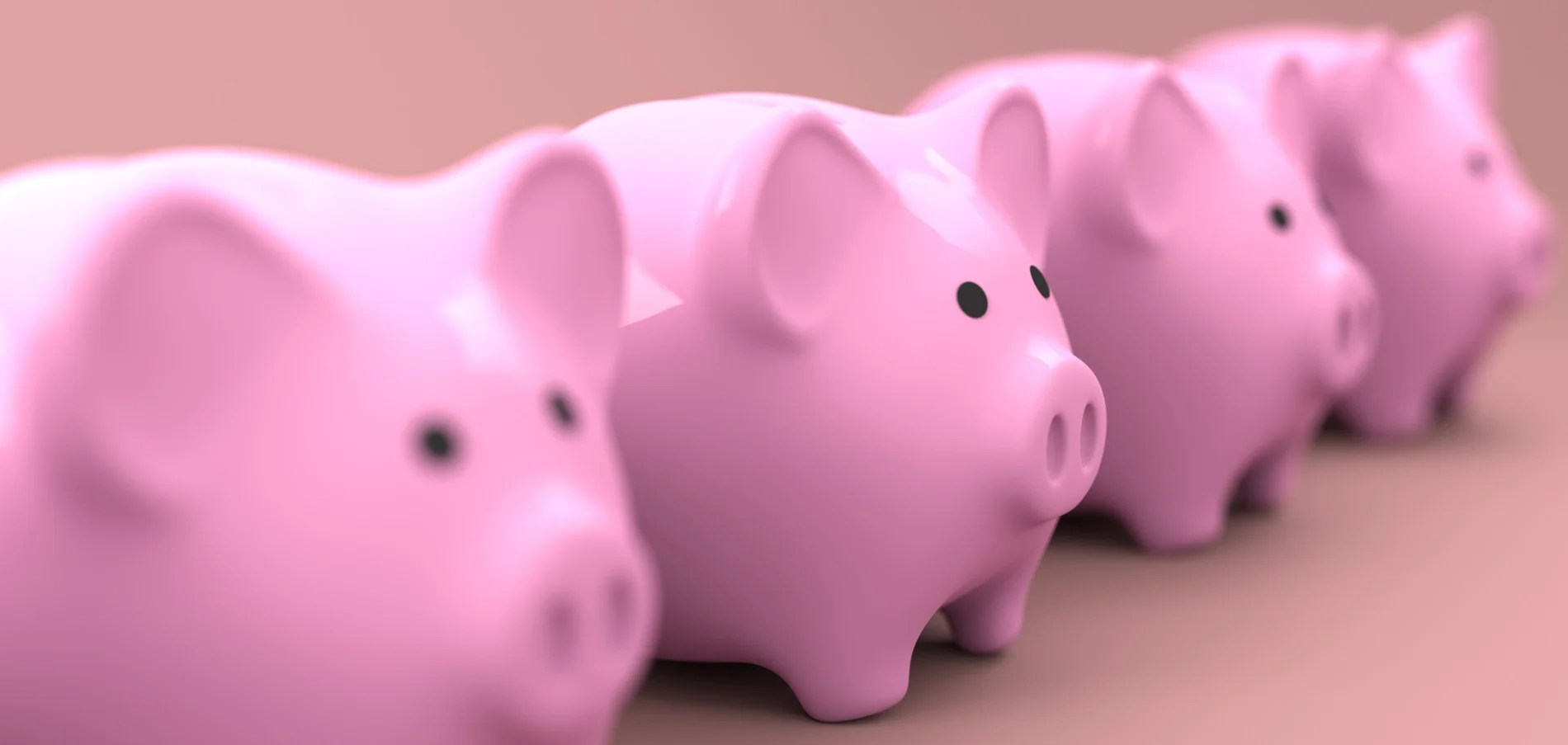 Piggy bank image representing that women-led businesses are still underfunded.