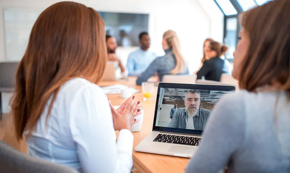 business-women-video-conference