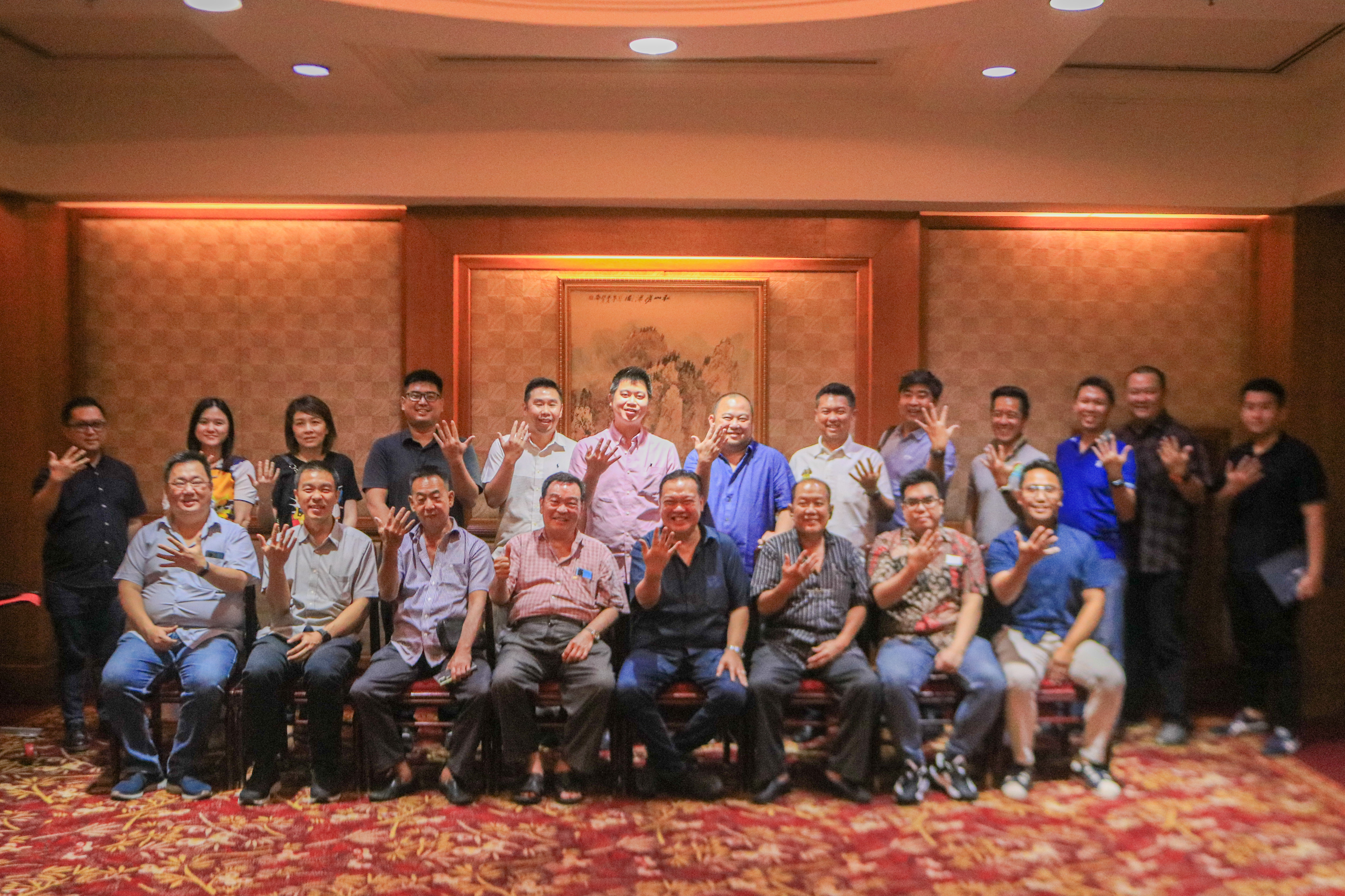foto bersama management