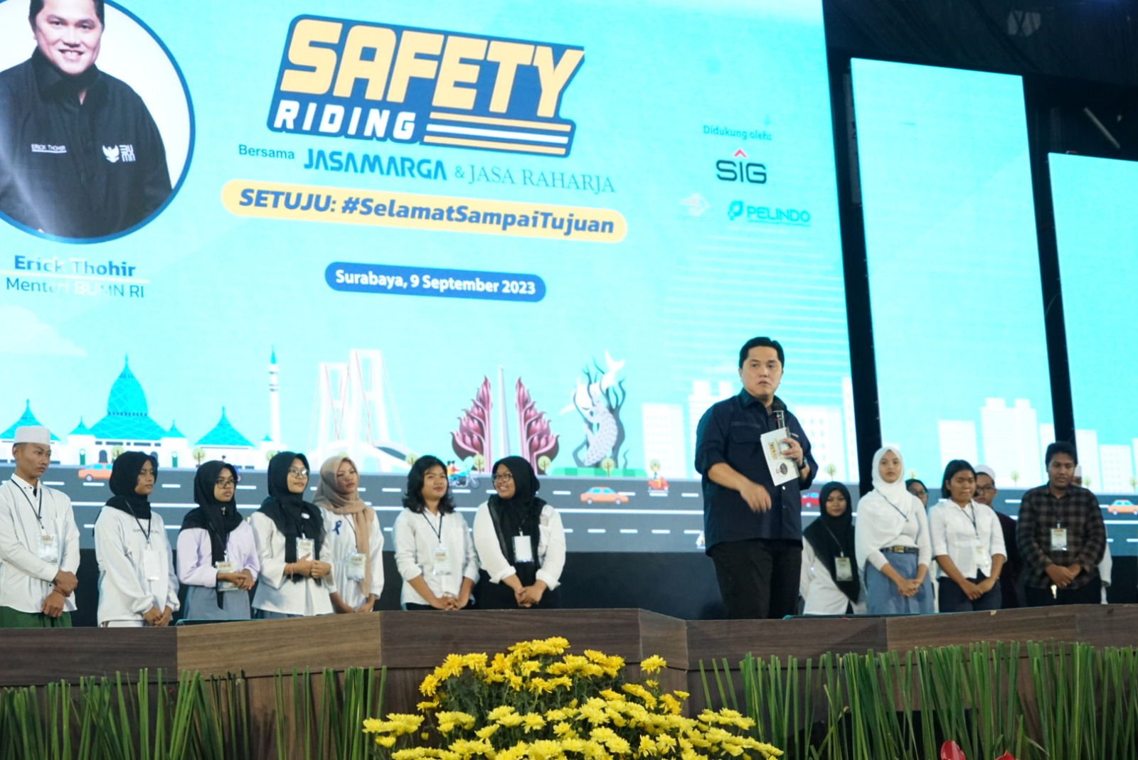 BUMN Peduli Keselamatan Generasi Muda Jatim Melalui Gerakan Safety Riding 