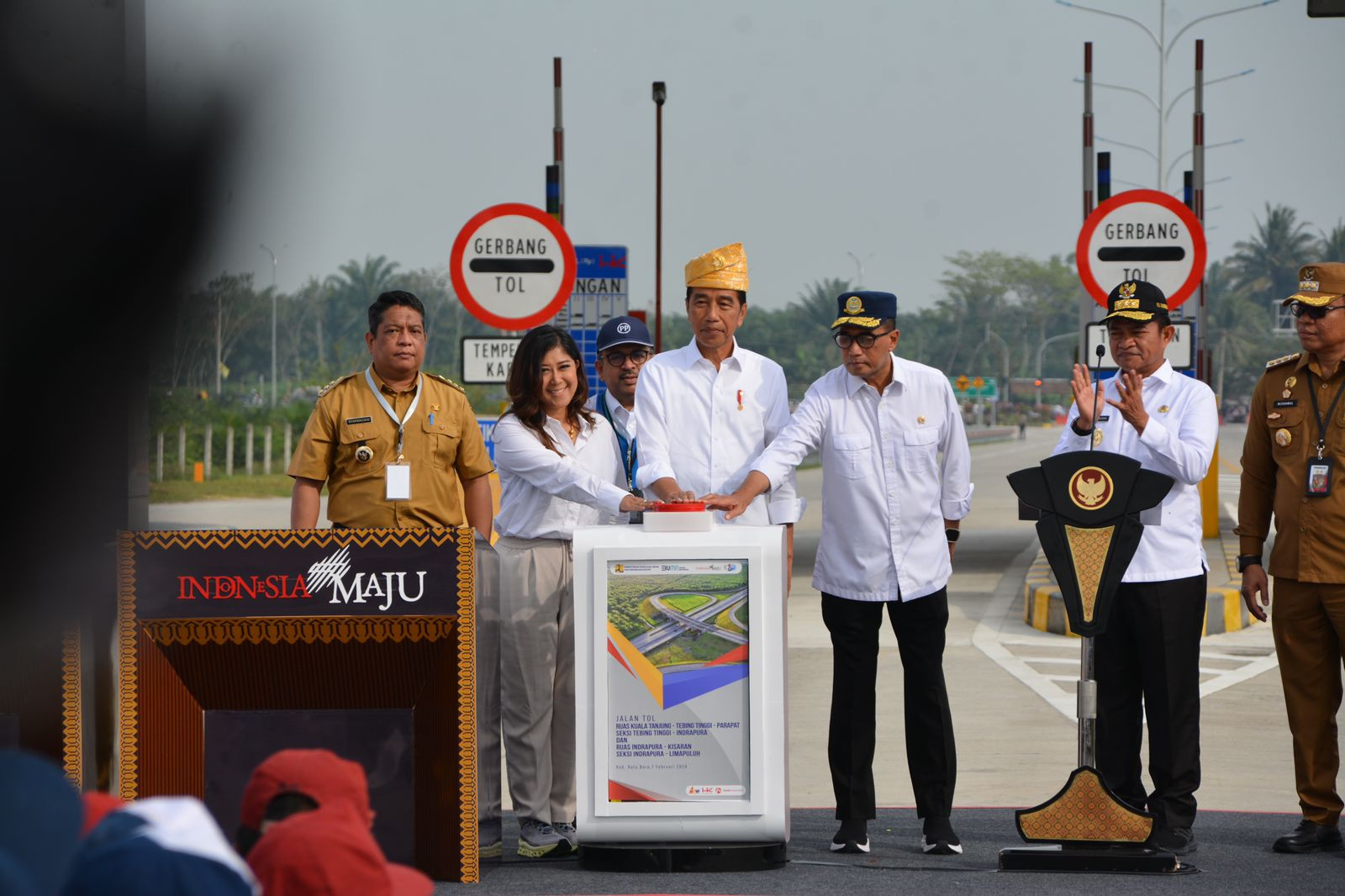 Presiden Jokowi Resmikan Jalan Tol Tebing Tinggi-Indrapura dan Tol Indrapura-Lima Puluh