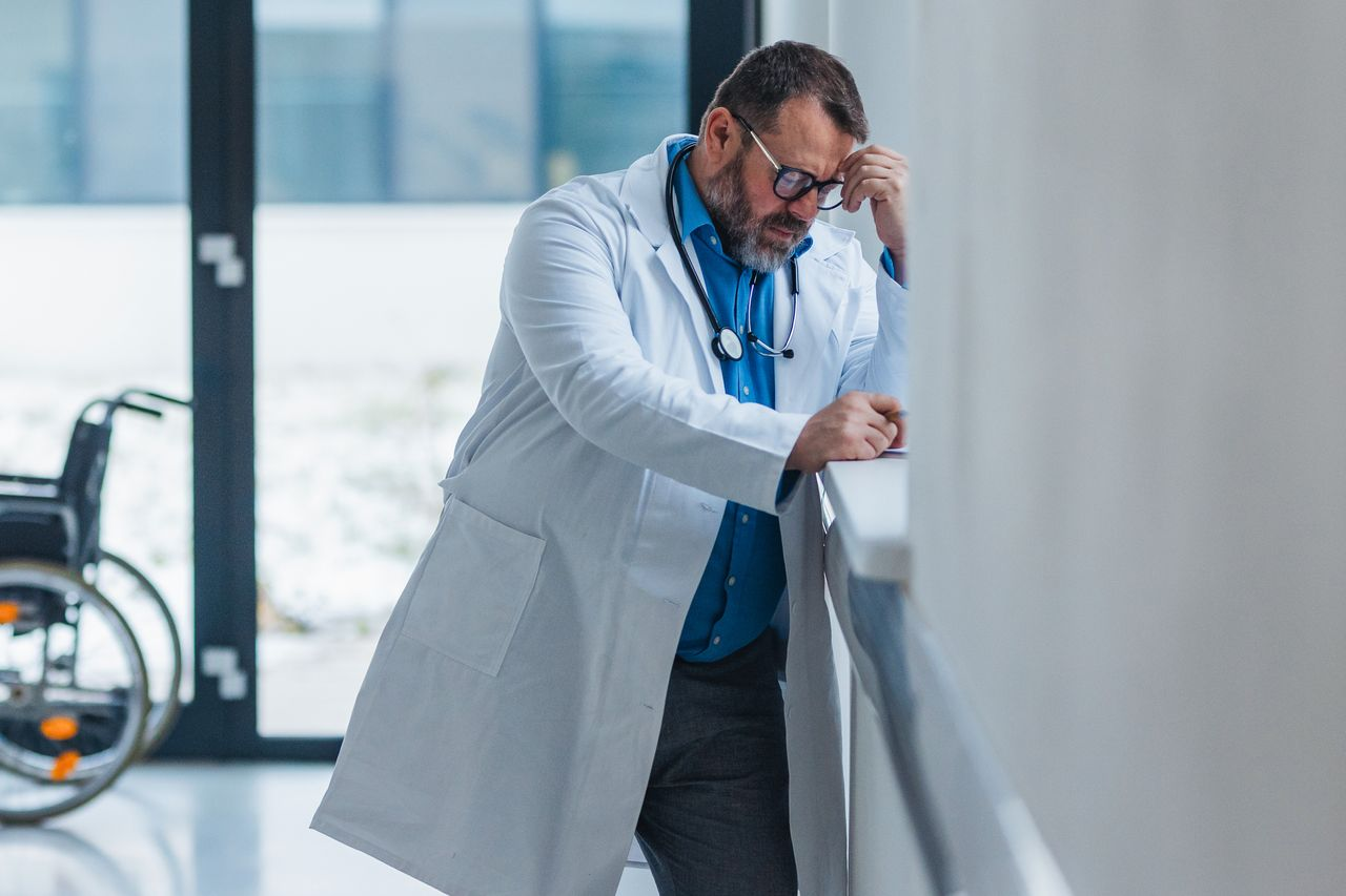 Oncologist Burnout: Nearly Half Have Considered Quitting