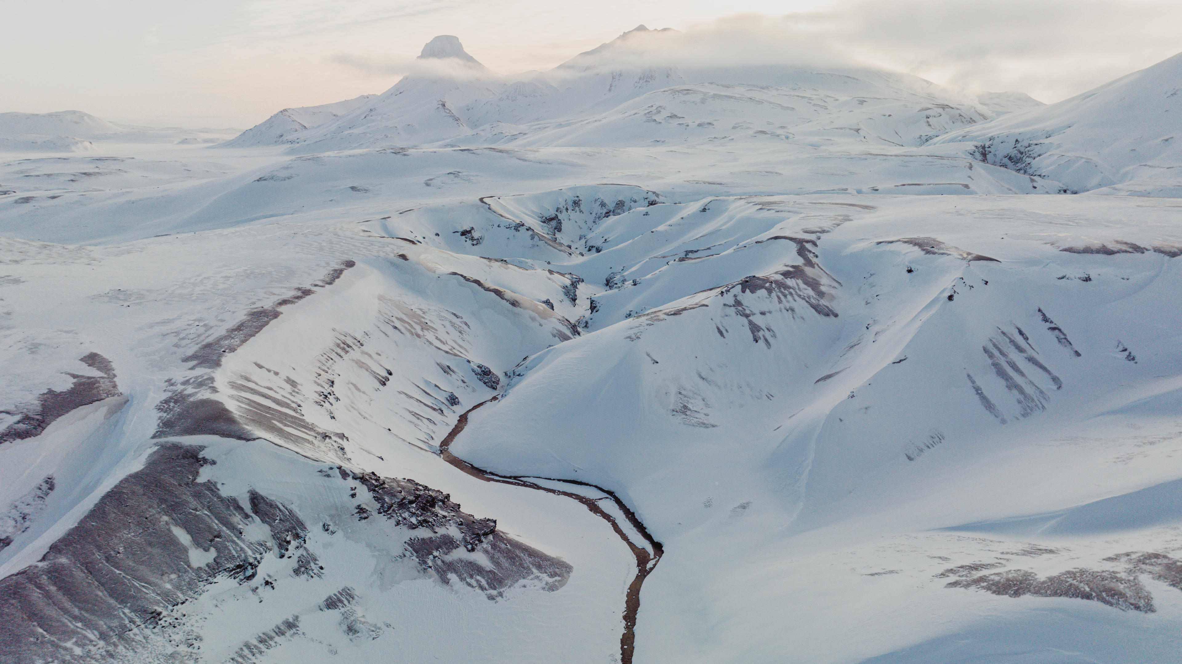 Kerlingarfjoll Midnight Sun Iceland JE1C8680-2-web-HQ