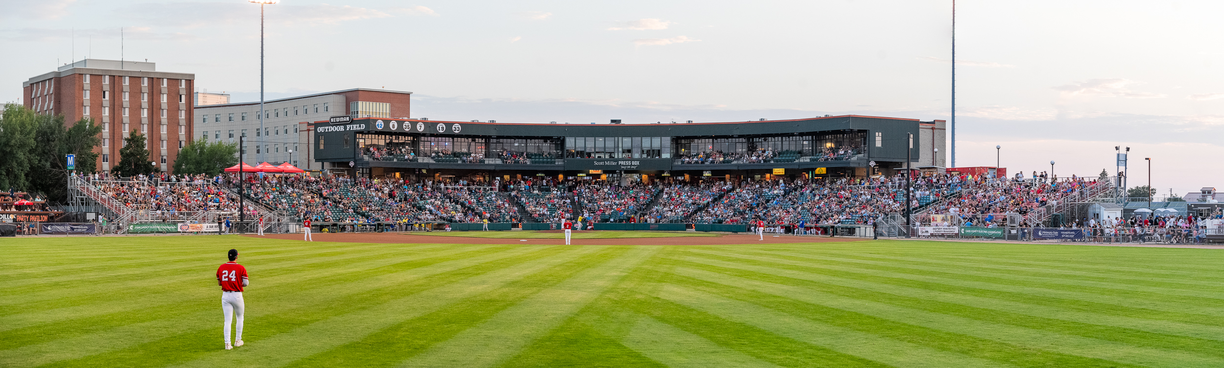 240823 FMRedHawks vs SFCanaries G1 Fans DylanE 105 (1)