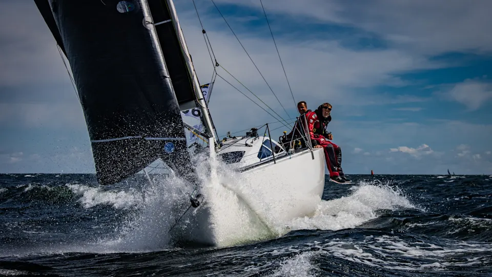 Double handed sailing