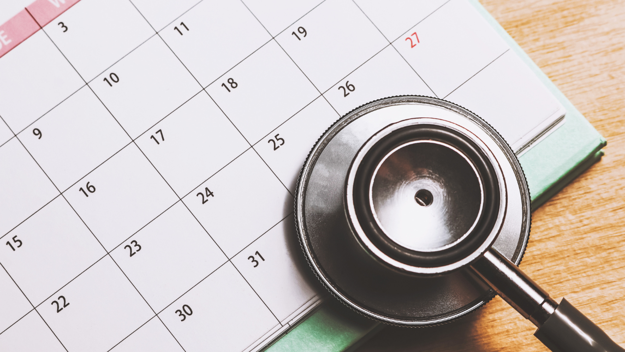 Centralized vs. Decentralized Patient Appointment Scheduling