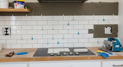Kitchen Backsplash Install Guide: Step-by-Step Tutorial