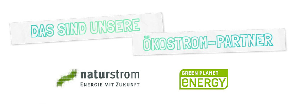 Die logos der Stromanbieter naturstrom und Green Planet Energy stehen nebeneinander vor weißem Hintergrund, darüber steht der Schriftzug 