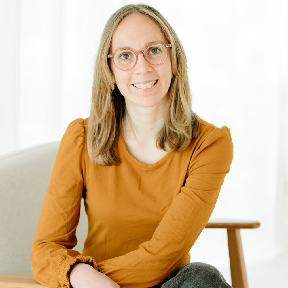 Porträtfoto der Journalistin Carolin Johannsen