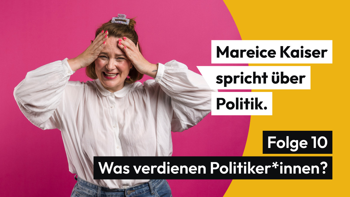 Journalistin Mareice Kaiser vor pink-gelbem Hintergrund. Sie stützt nachdenklich ihr Kinn auf ihrer Faust ab