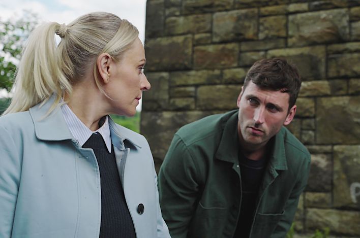 LISA - KIT - CORONATION STREET - ITV