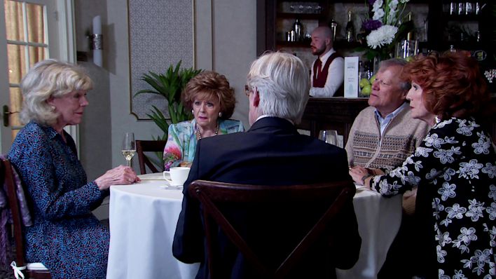 AUDREY - KEN - RITA - ROY - CLAUDIA - ITV - CORONATION STREET