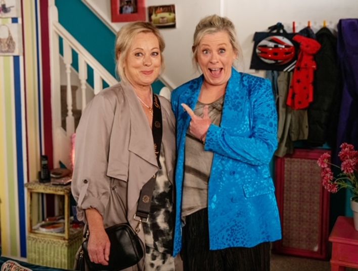 Bernie Winter finds herself in double trouble! | Coronation Street