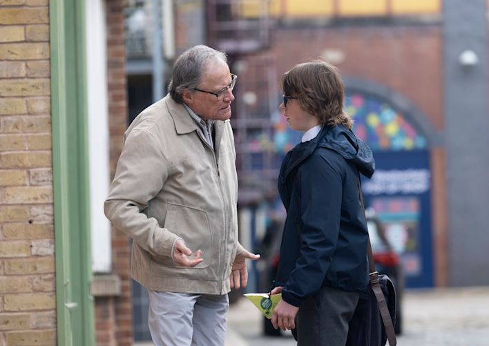 Next Week on the Cobbles: Summer is at breaking point and Sam's visions are getting worse! | Coronation Street