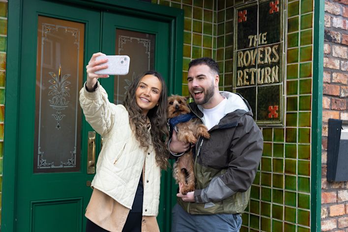 Dog Tours at Corrie - ITV