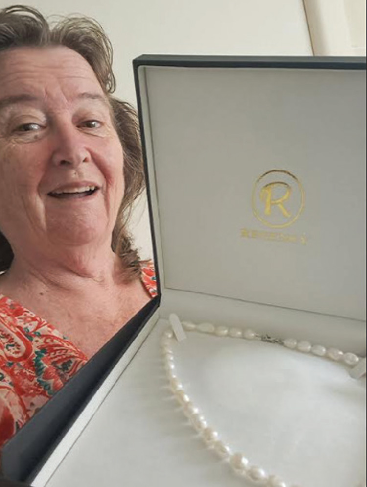 Acr277294220313728-18750146