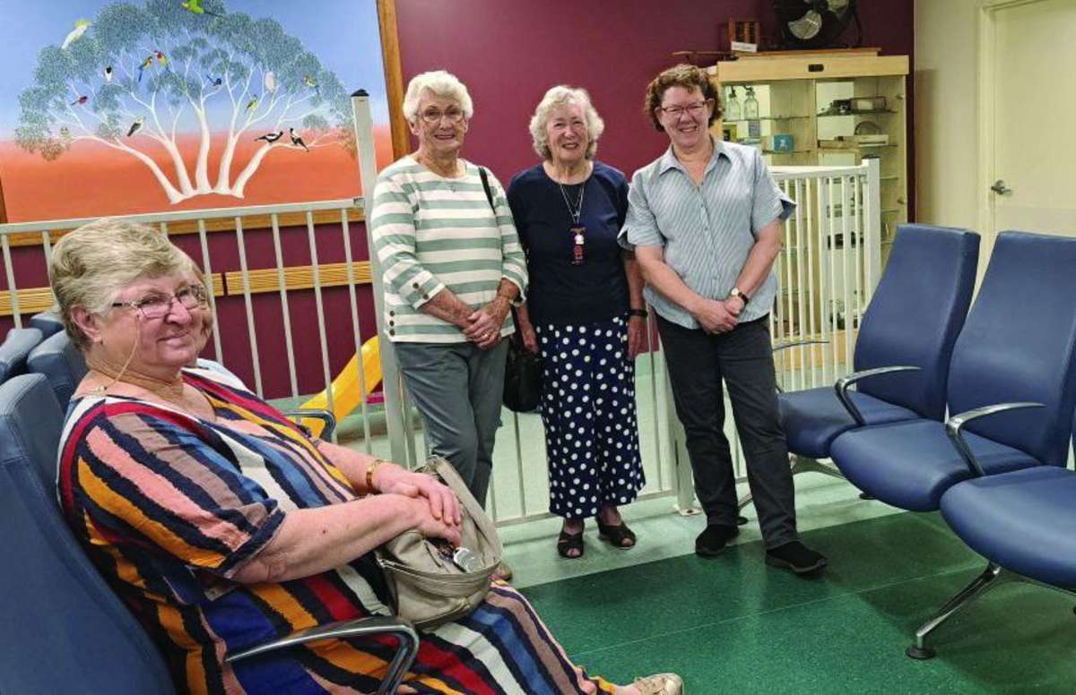 Young Hospital Auxiliary Purchases New Seating