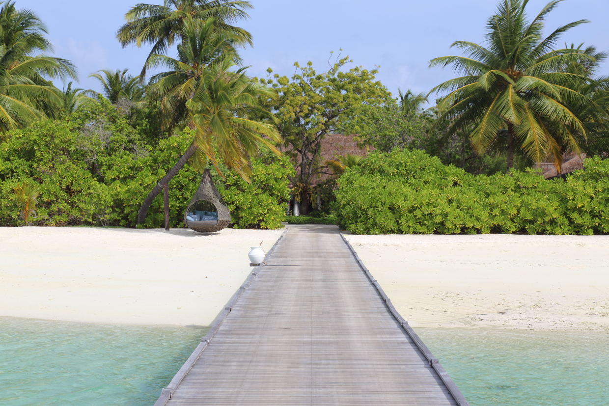 Hotel Spotlight: Lux South Ari Atoll Resort - The Maldives