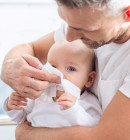 Schnupfen, Halsschmerzen und Husten bei Babys und Kleinkindern