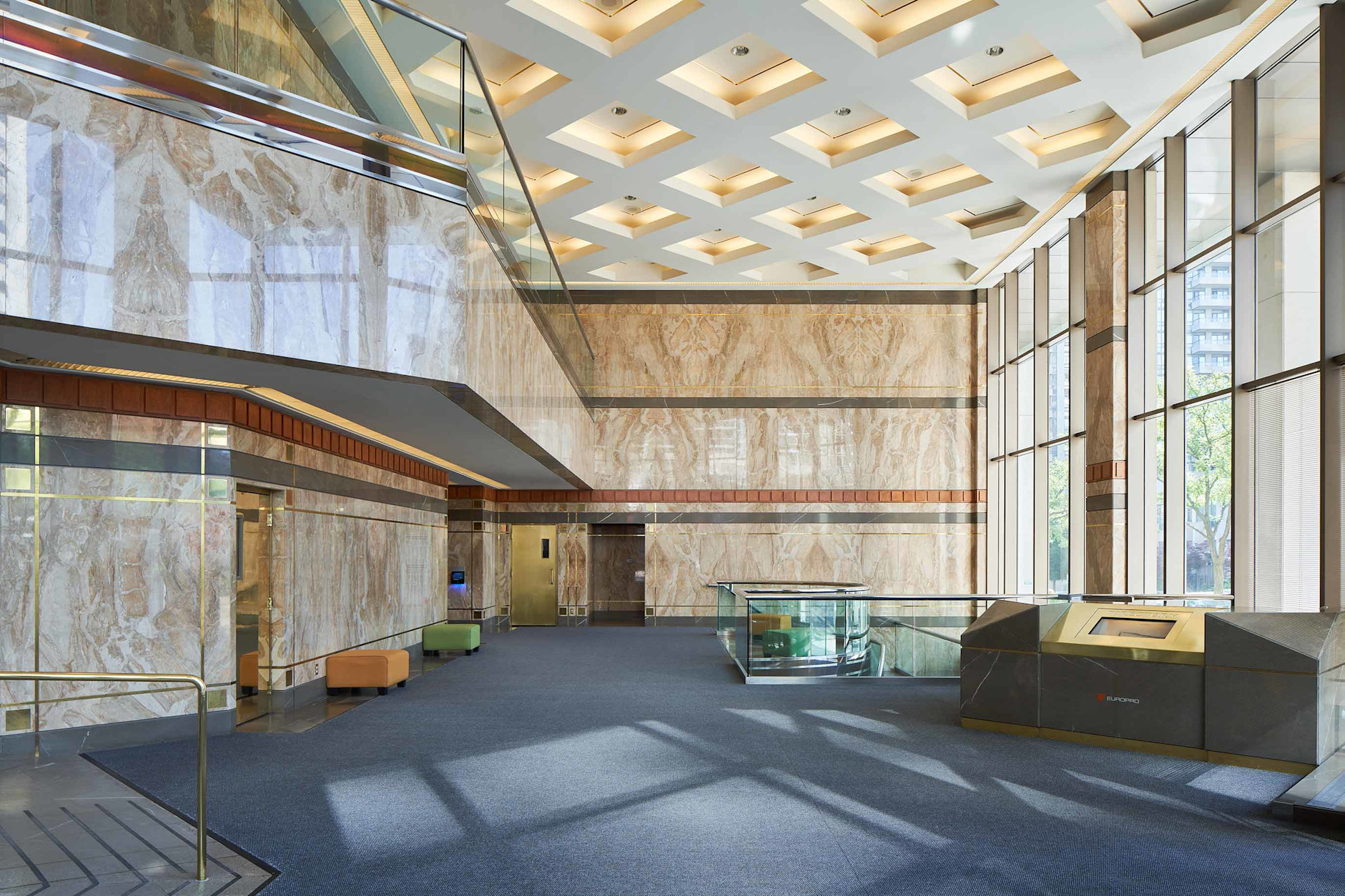 Toronto 5001 Yonge St Lobby