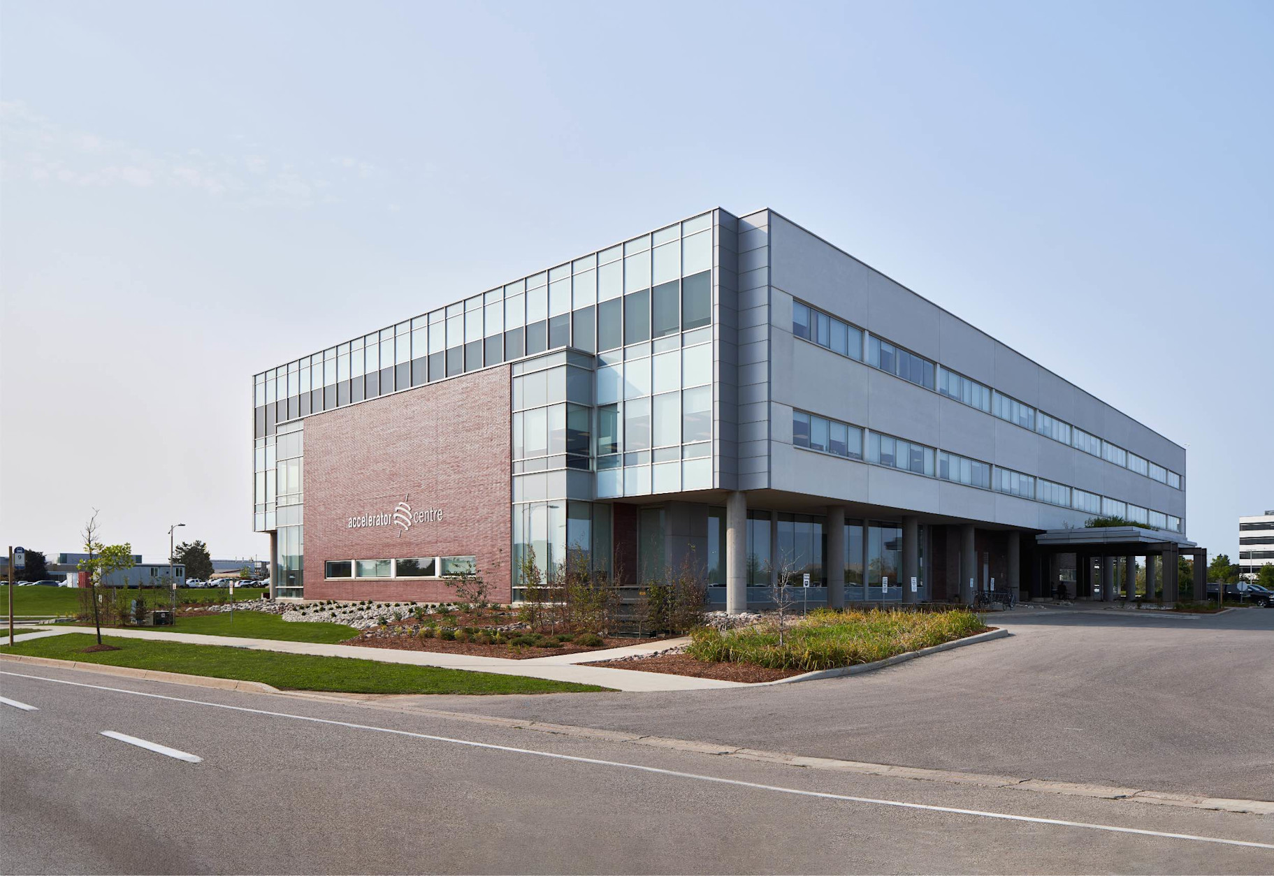 Kitchener Waterloo 295 Hagey Blvd