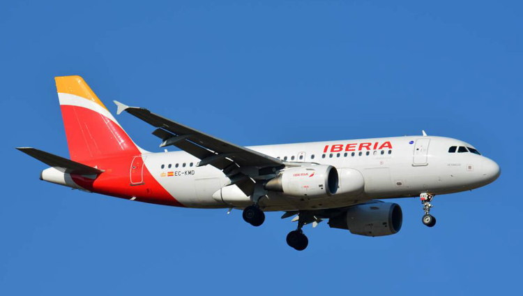 The Iberia Airbus A319 aircraft is part of the IAG Cargo fleet.