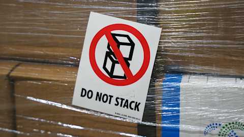 Non Stackable Package | IAG Cargo