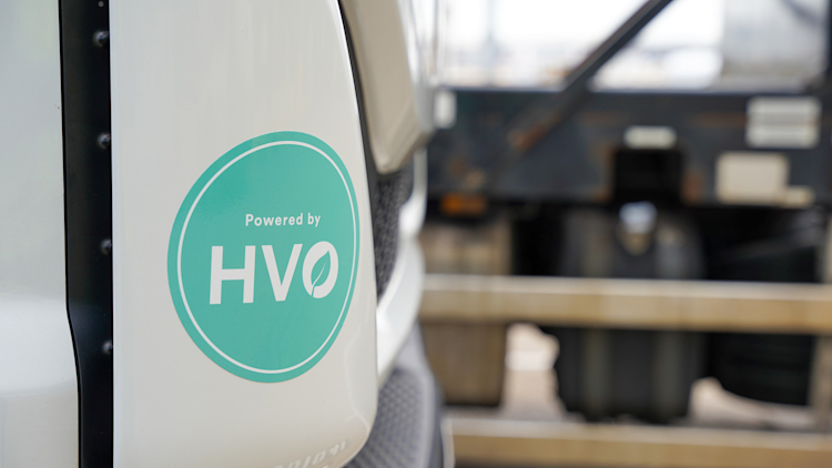 Hydrotreated Vegetable Oil image